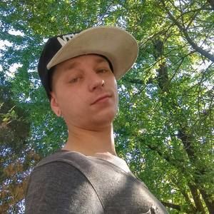 Meet your Posher, Travis